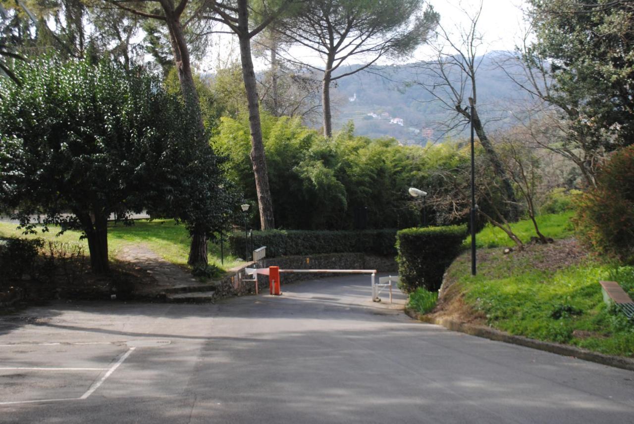 Raggio Di Sole - Pool, Tennis, Parking, Sea View & Relax Rapallo Extérieur photo